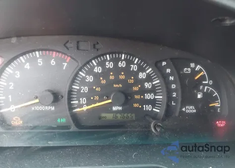 2003 Toyota Tundra Sr5 V8 из США, поврежденный, VIN 5TBBT44183S334040